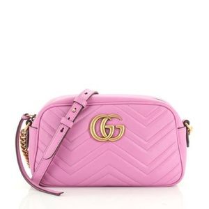 Gucci Marmont shoulder leather bag small pink